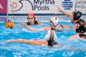 Valeria Palmieri, capitano Setterosa in azione durante Italia-Canada ai Mondiali di Doha 2024