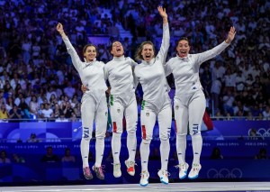 Festa Azzurra, l'Italia della spada femminile vince l'oro olimpico, battuta la Francia 30-29. Foto: Federscherma