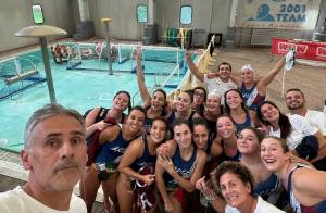 La Brizz Nuoto festeggia la vittoria sulla Lazio e la qualificazione alla Final Six di Coppa Italia per la seconda stagione di fila