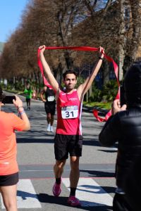 Riccardo Pavone vincitore Messina Half Marathon 